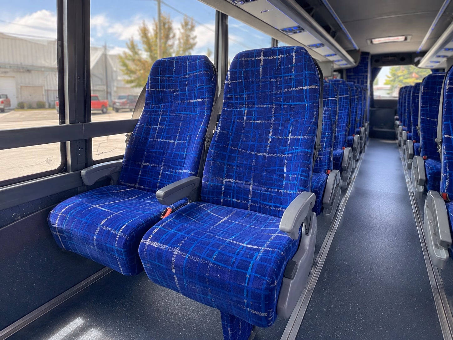 how the type of bus changes the price in plano texas