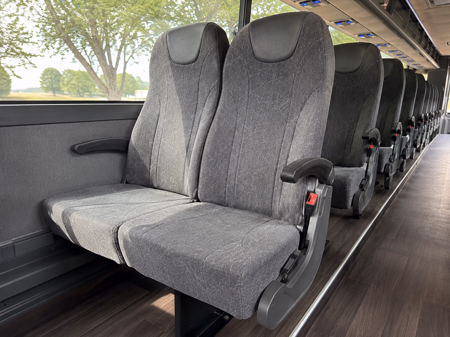 richardson charter bus